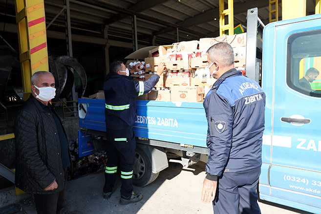 Son Tüketim Tarihi Geçmiş 4 Bin 700 Şişe Ketçap Ve Mayonez Ele Geçirildi